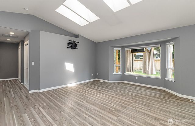 5601 71st Avenue W, Marysville, WA 98270