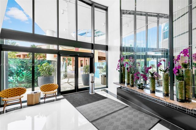 300 S Pointe Drive 801, Miami Beach, FL 33139