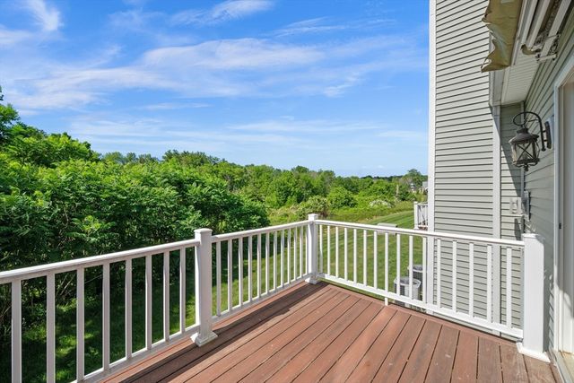5 Pelton Way 10, Hampton Falls, NH 03844