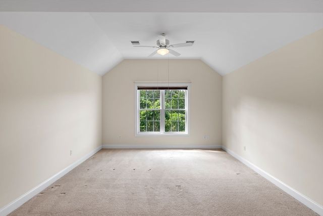 5 Pelton Way 10, Hampton Falls, NH 03844