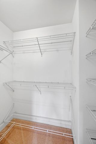 5 Pelton Way 10, Hampton Falls, NH 03844