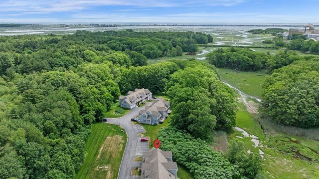 5 Pelton Way 10, Hampton Falls, NH 03844