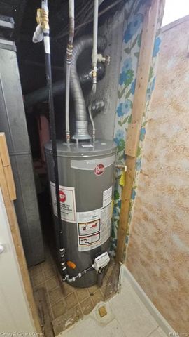 5649 N Lafayette Street, Dearborn Heights, MI 48127