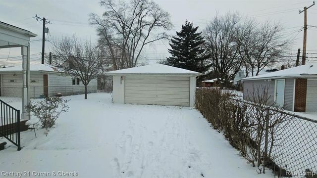 5649 N Lafayette Street, Dearborn Heights, MI 48127