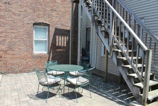 18 Cook St 3, Boston, MA 02129