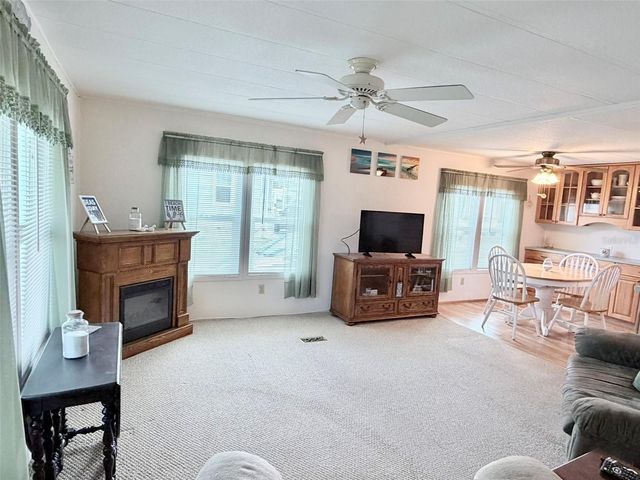 2068 CA D ORO DRIVE, Sarasota, FL 34238