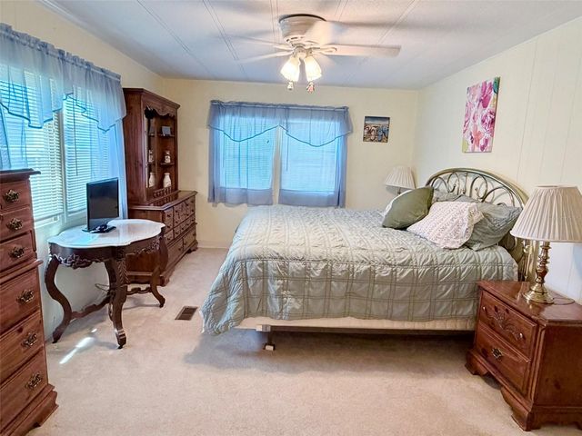 2068 CA D ORO DRIVE, Sarasota, FL 34238