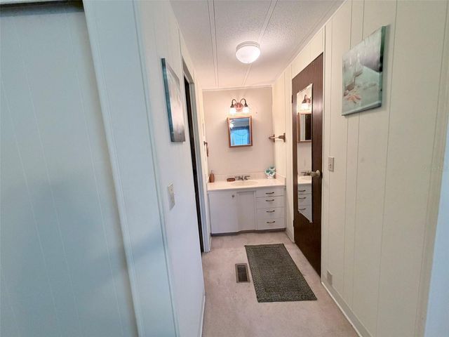 2068 CA D ORO DRIVE, Sarasota, FL 34238