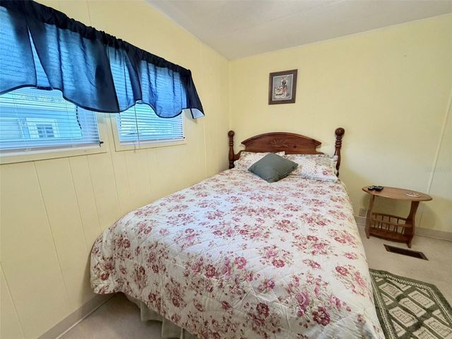 2068 CA D ORO DRIVE, Sarasota, FL 34238