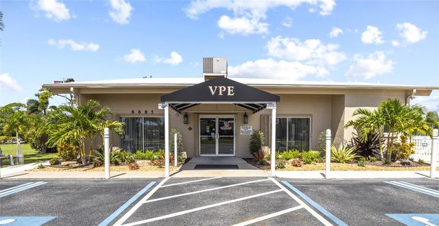 2068 CA D ORO DRIVE, Sarasota, FL 34238