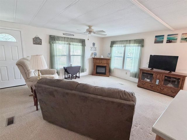 2068 CA D ORO DRIVE, Sarasota, FL 34238