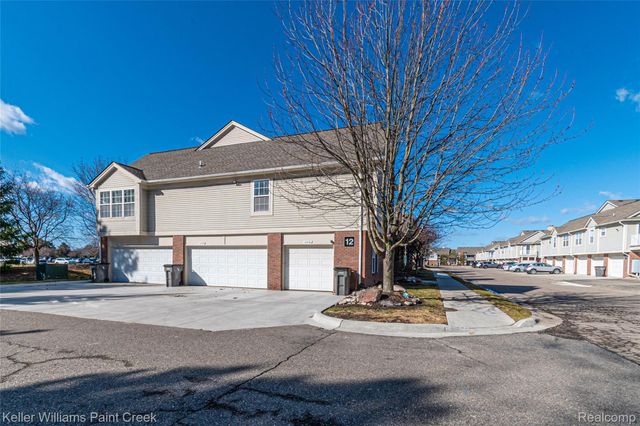 16442 Claremont Drive S 126, Clinton Charter Township, MI 48038