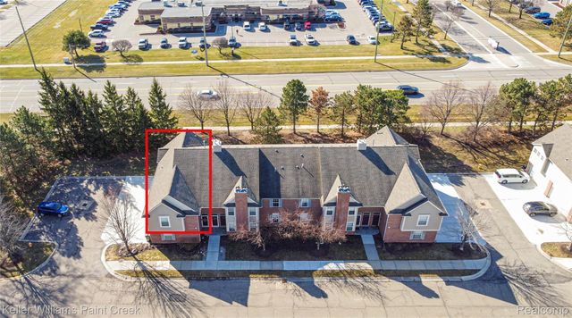 16442 Claremont Drive S 126, Clinton Charter Township, MI 48038