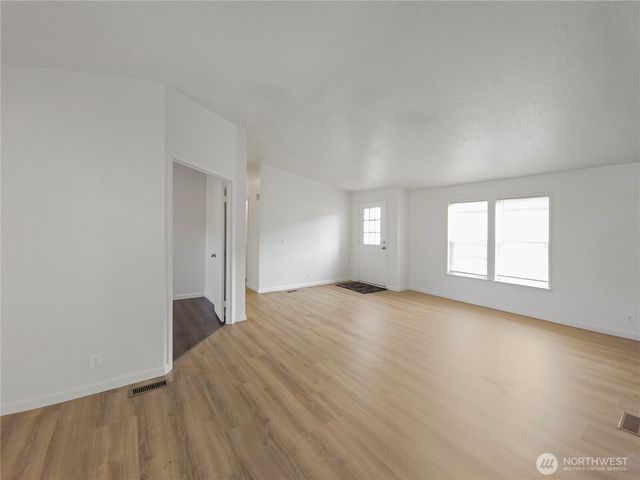 164 Nix Lane, Centralia, WA 98531