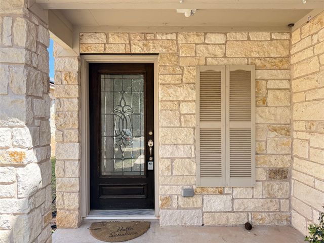 279 Housefinch LOOP, Leander, TX 78641