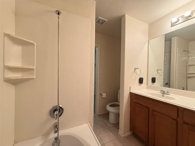 279 Housefinch LOOP, Leander, TX 78641