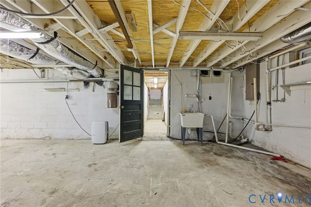 8325 Mill Creek Rd, New Kent, VA 23181