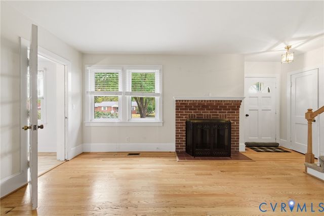 8325 Mill Creek Rd, New Kent, VA 23181