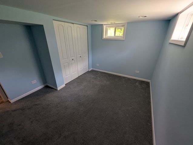 1960 Highland Avenue, Northbrook, IL 60062