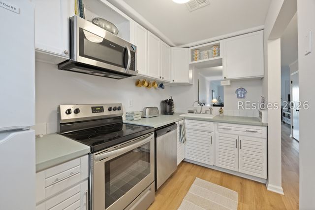 155 Dillon Rd Apt 2420, Hilton Head Island, SC 29926