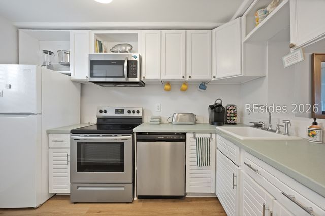 155 Dillon Rd Apt 2420, Hilton Head Island, SC 29926