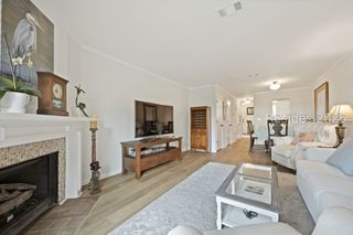 155 Dillon Rd Apt 2420, Hilton Head Island, SC 29926