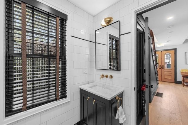 208 Windsor Street 0, Cambridge, MA 02139