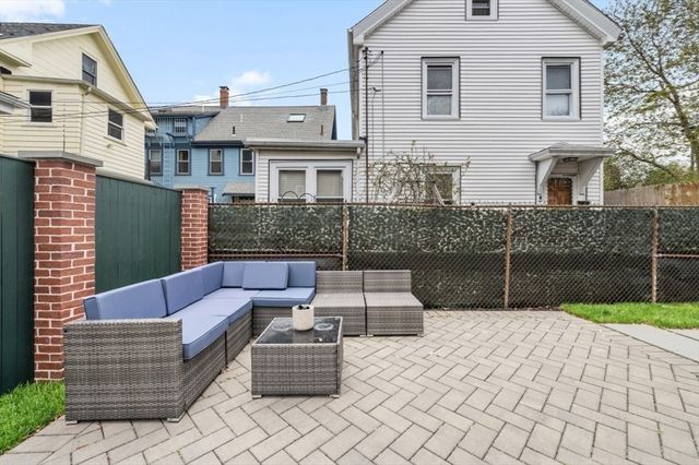 208 Windsor Street 0, Cambridge, MA 02139