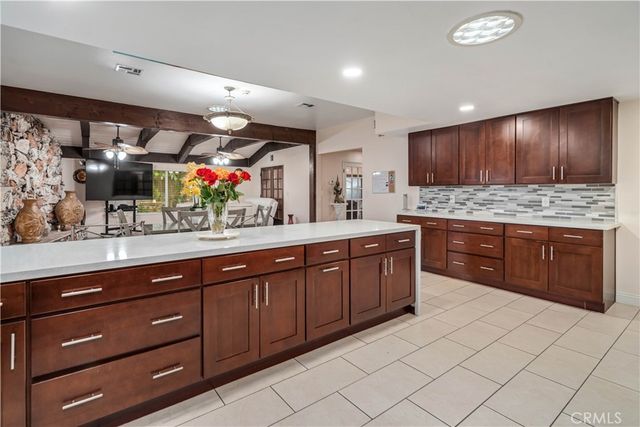 2606 W Avenue J14, Lancaster, CA 93536