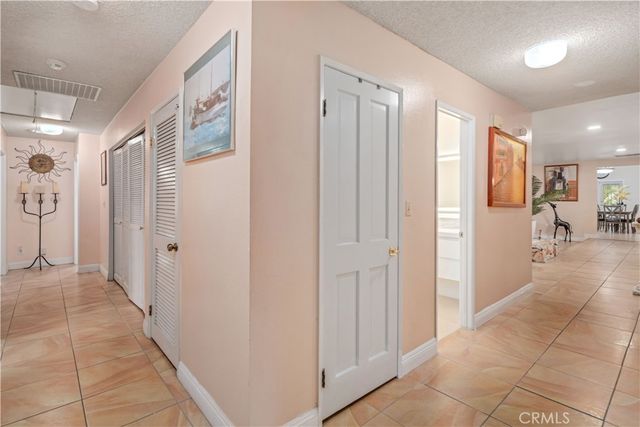 2606 W Avenue J14, Lancaster, CA 93536