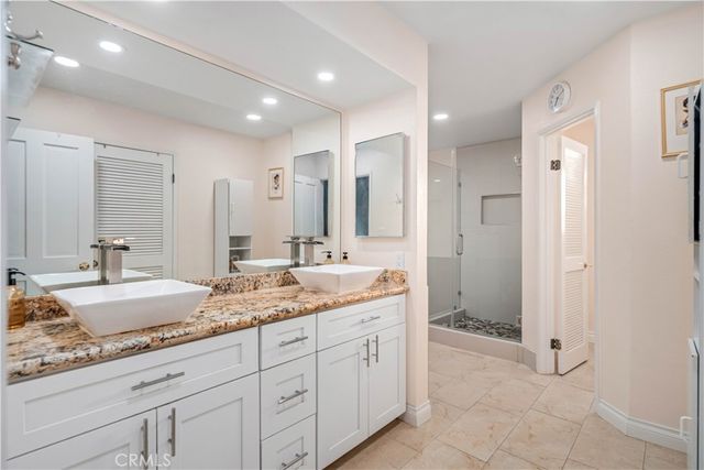 2606 W Avenue J14, Lancaster, CA 93536