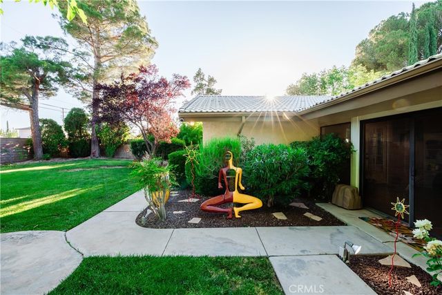2606 W Avenue J14, Lancaster, CA 93536