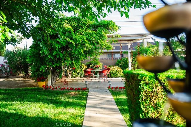 2606 W Avenue J14, Lancaster, CA 93536