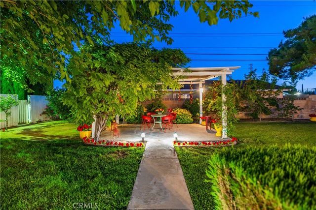 2606 W Avenue J14, Lancaster, CA 93536