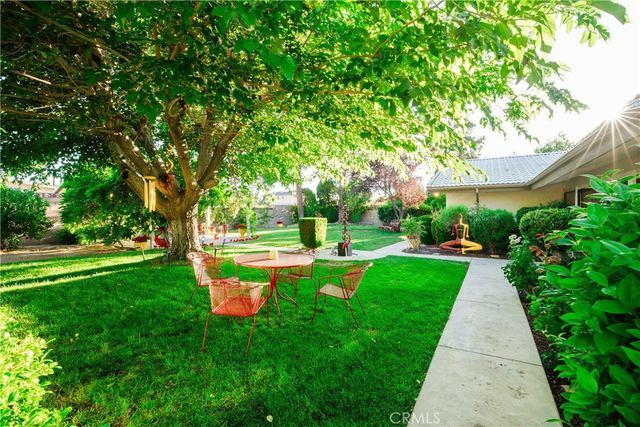 2606 W Avenue J14, Lancaster, CA 93536