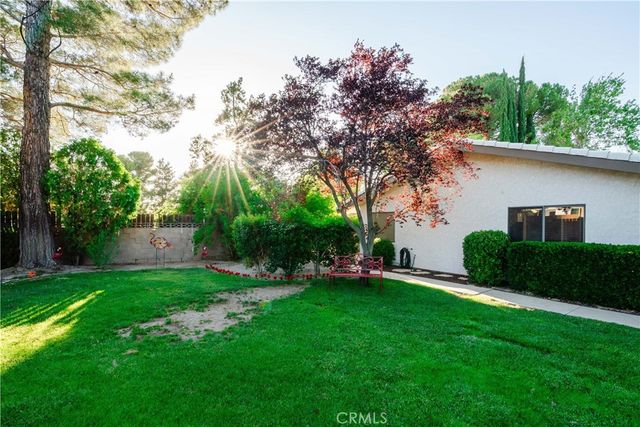 2606 W Avenue J14, Lancaster, CA 93536