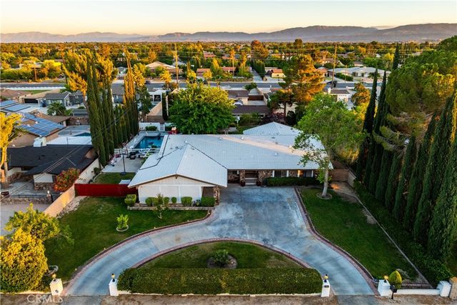 2606 W Avenue J14, Lancaster, CA 93536