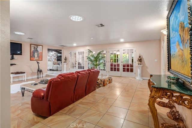 2606 W Avenue J14, Lancaster, CA 93536