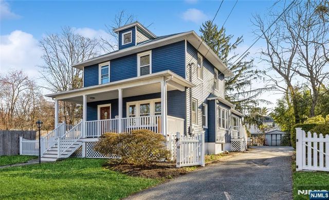 36 Kinderkamack Road, Hillsdale, NJ 07642