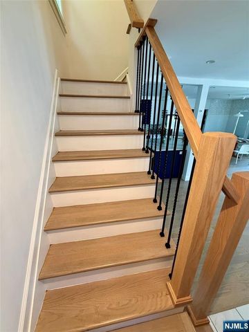 36 Kinderkamack Road, Hillsdale, NJ 07642