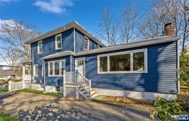 36 Kinderkamack Road, Hillsdale, NJ 07642