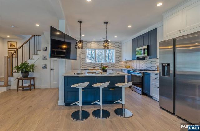 36 Kinderkamack Road, Hillsdale, NJ 07642