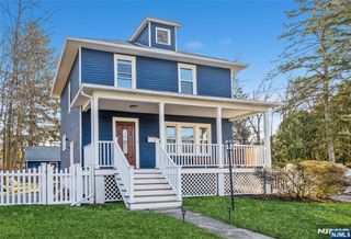 36 Kinderkamack Road, Hillsdale, NJ 07642