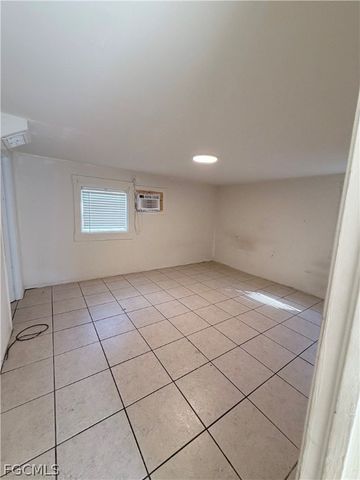 3768 Desoto AVE, Fort Myers, FL 33916