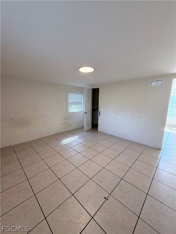 3768 Desoto AVE, Fort Myers, FL 33916