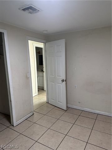 3768 Desoto AVE, Fort Myers, FL 33916