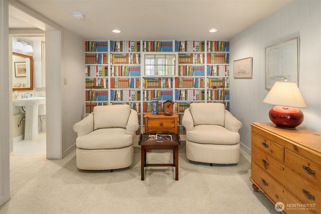 1108 39th Avenue E, Seattle, WA 98112