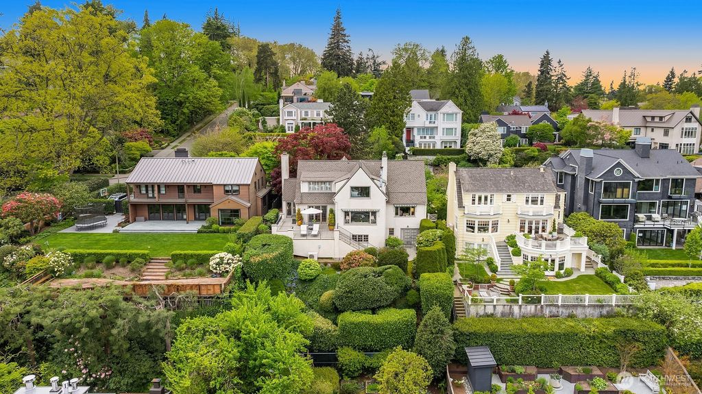 1108 39th Avenue E, Seattle, WA 98112