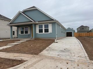 103 Cherry Blossom LN, Taylor, TX 76574