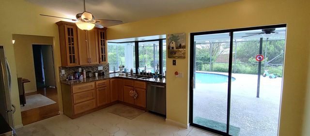 1132 SE Oriental Avenue, Port St. Lucie, Port St Lucie, FL 34952